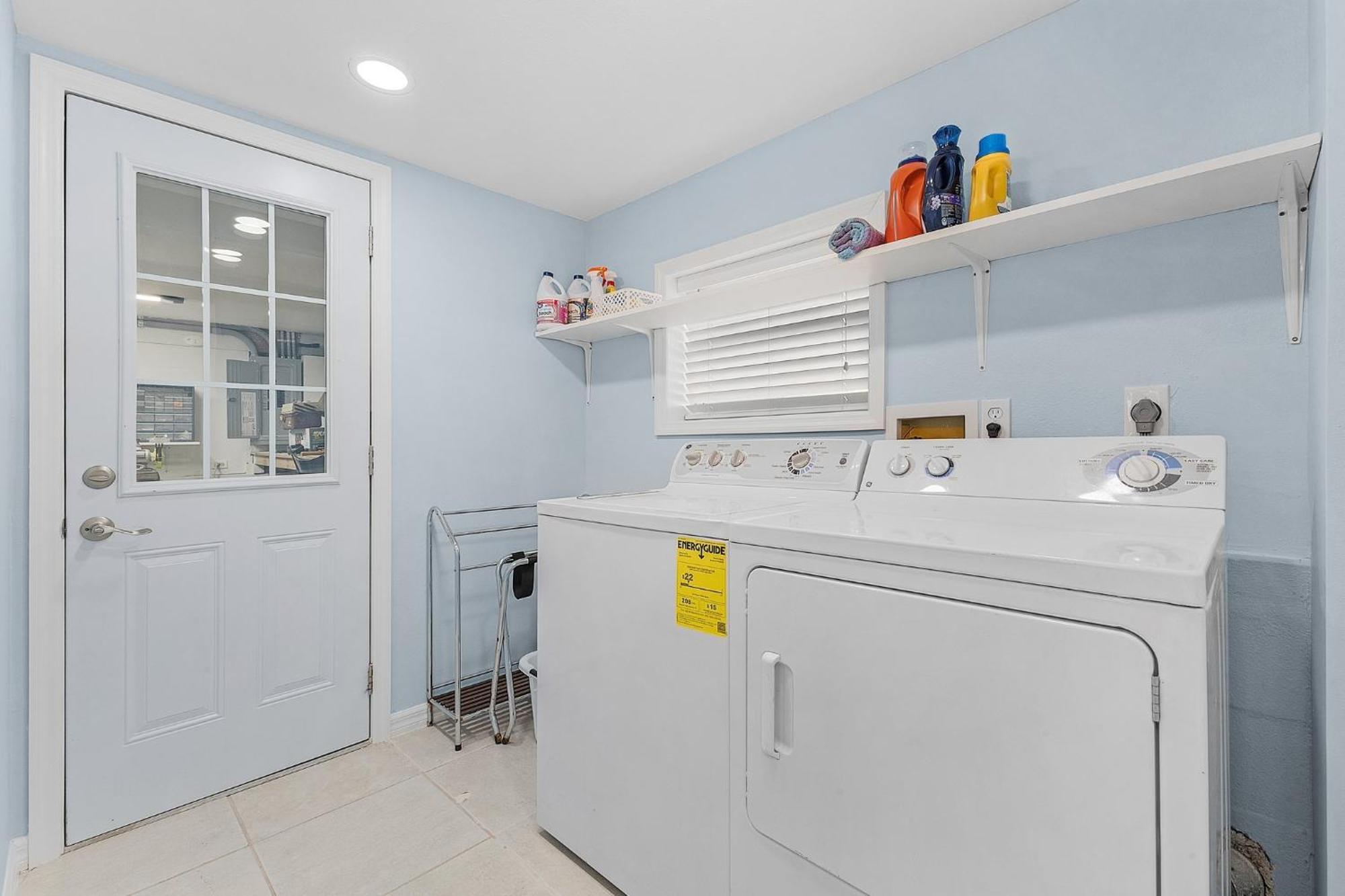 140 Barefoot Bungalow: 4Br/2Ba W/ Heated Pool! Fort Myers Beach Eksteriør billede